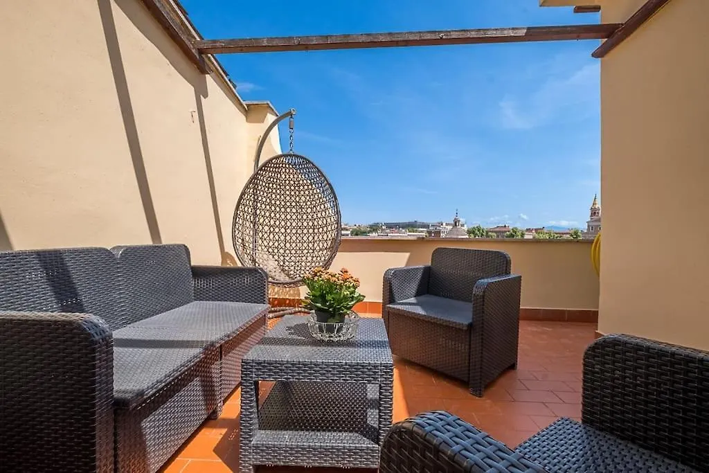 Ht Bilo Colosseo With Terrace location